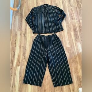 Christian Dior 2 Pieces Linen Shirt and Crop Pants